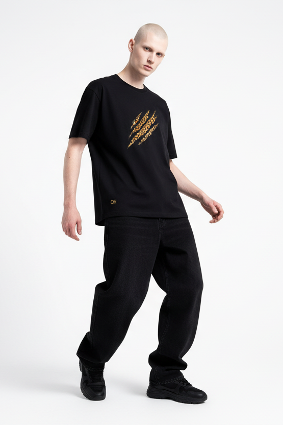 Leopard Claw Oversized Black T-Shirt